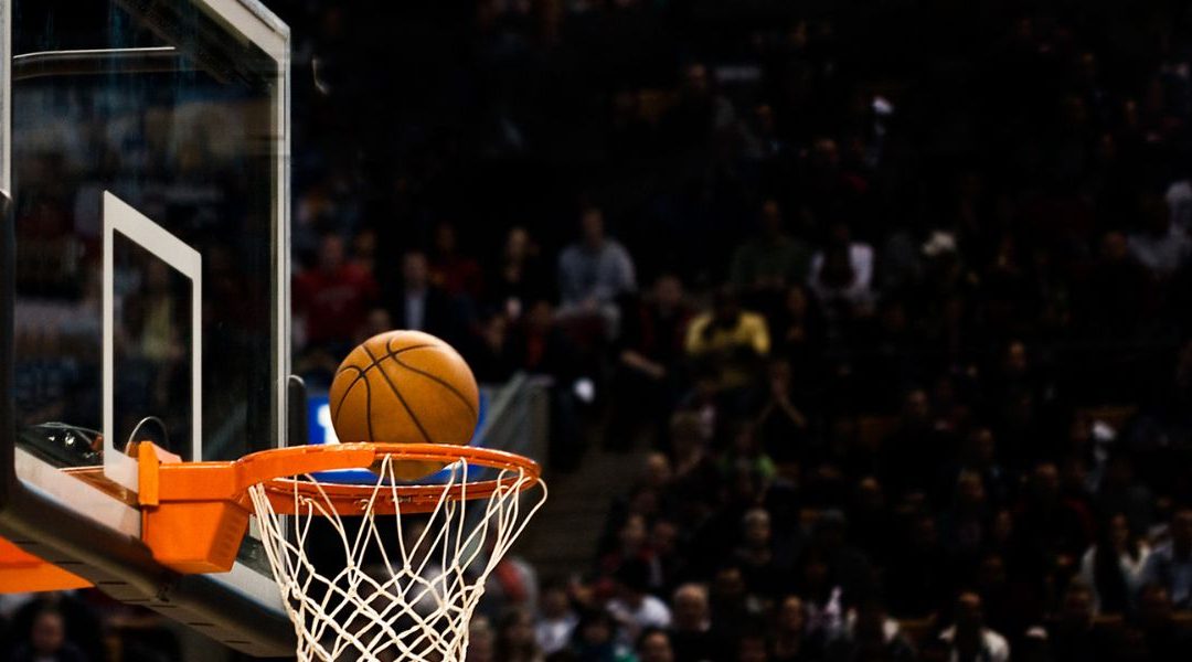 Meilleur pronostiqueur basketball : astuces et conseils pour faire le bon choix