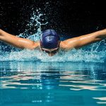 Meilleur pronostiqueur courses de natation : top des astuces pour trouver le bon